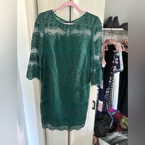 Madison Leigh Emerald Green Formal Lace Dress